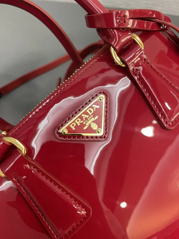Prada Galleria 1BA906 小號桃紅色漆皮托特包：圖片 5