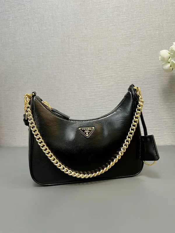 Prada Naplak 1BC204 小號黑色漆皮單肩包：圖片 4