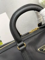 Prada ReN 1BB233 中號黑色皮革手提包：圖片 6