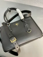 Prada Galleria 1BA863 中號黑色皮革單肩包：圖片 7