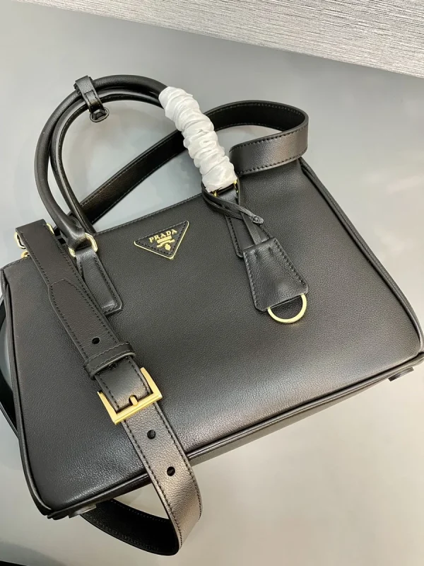 Prada Galleria 1BA863 中號黑色皮革單肩包：圖片 7