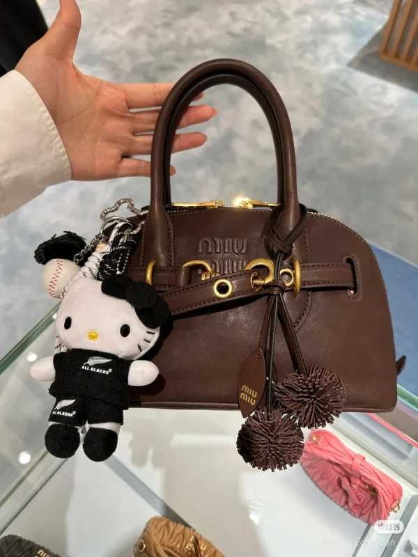 MiuMiu Aveuremininappaleatherbag-5BP090：圖片 4