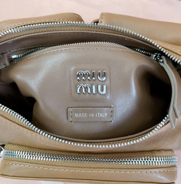 MiuMiu 納帕皮革Pocket手袋包包-5BC146：圖片 16