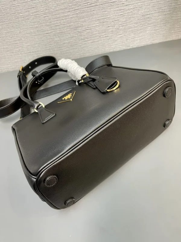 Prada Galleria 1BA863 中號黑色皮革單肩包：圖片 8