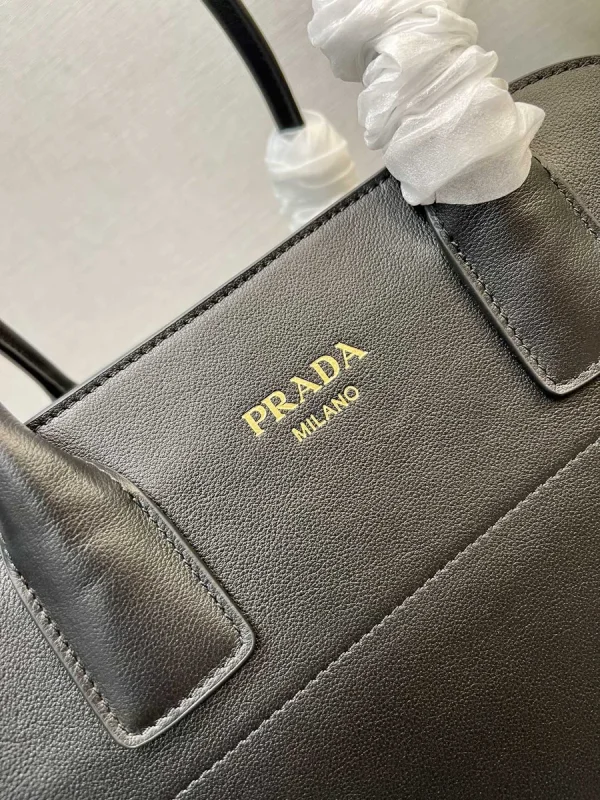 Prada Galleria 1BG538 中號黑色皮革托特包：圖片 8