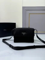 Prada Nylon 1BD313 中號黑色尼龍單肩包：圖片 2