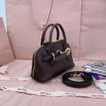 MiuMiu Aveuremininappaleatherbag-5BP090：圖片 10