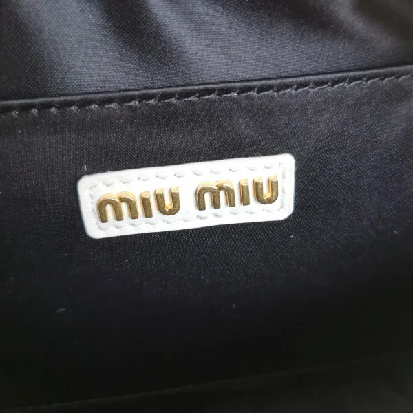 MiuMiu Arcadiematelassé納帕皮革手袋包包-5BB123：圖片 10