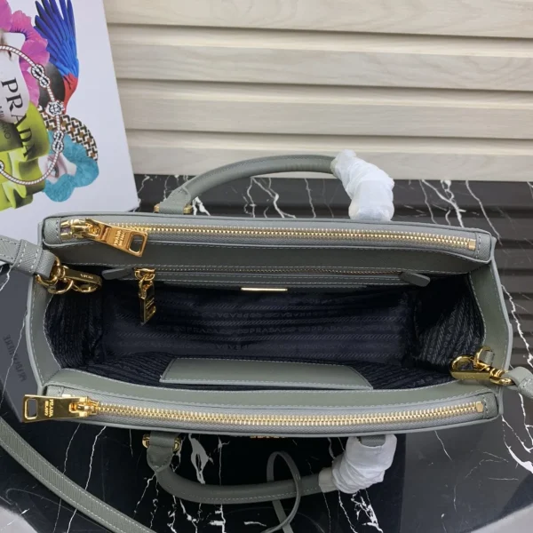 Prada Galleria 1BA863 中號粉色小牛皮托特包：圖片 9