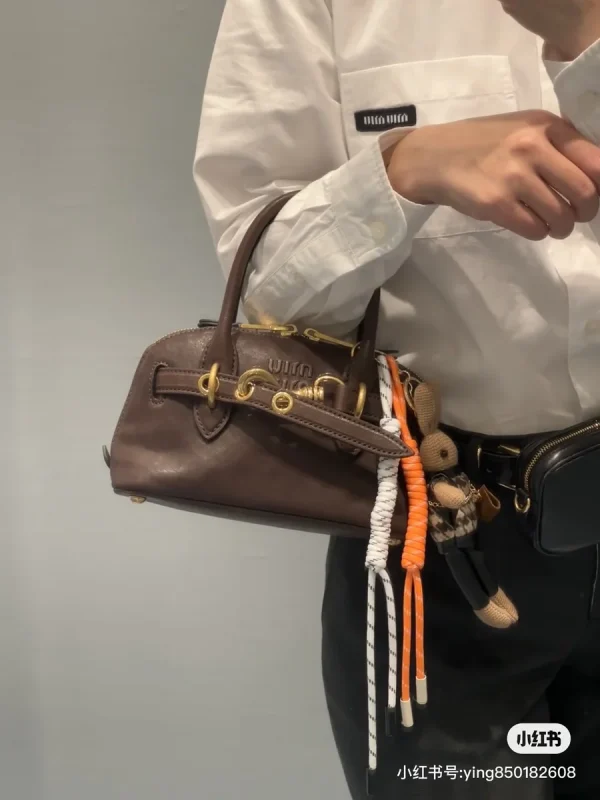 MiuMiu Aveuremininappaleatherbag-5BP090：圖片 2
