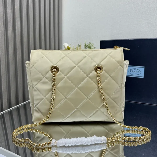 Prada Re-Nylon 1BG529 中號灰色尼龍手提包：圖片 4