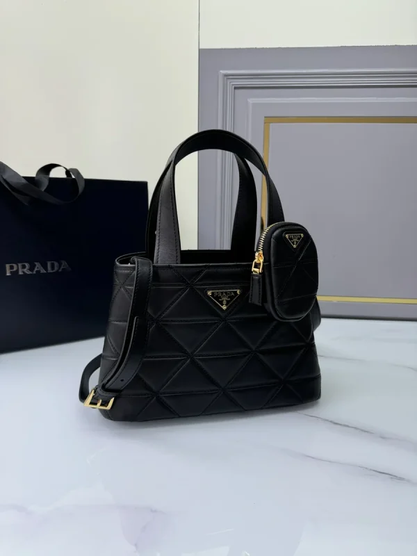 Prada Symbole 1BG548 小號黑色皮革托特包：圖片 4