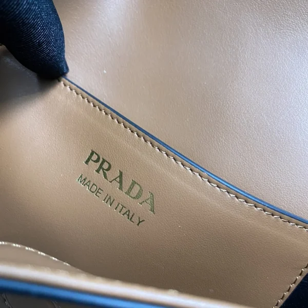 Prada Soft 1BD365 小號黑色皮革單肩包：圖片 9