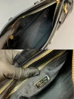 Prada Eleg 1BH215 小號黑色皮革肩背包：圖片 10