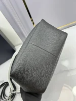 Prada Soft 1BC145 小號黑色皮革手提包：圖片 6