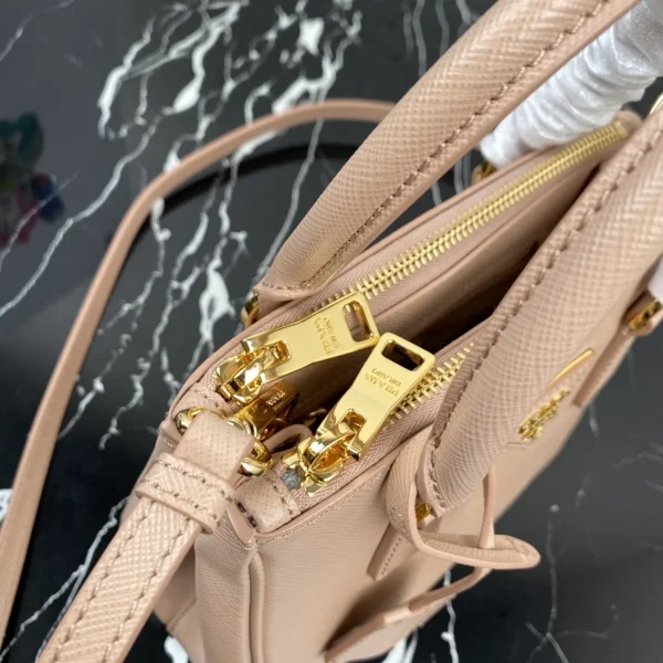Prada Galleria 1BA906 小號粉色皮革手提包：圖片 8
