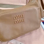 MiuMiu 納帕皮革Pocket手袋包包-5BC146：圖片 12