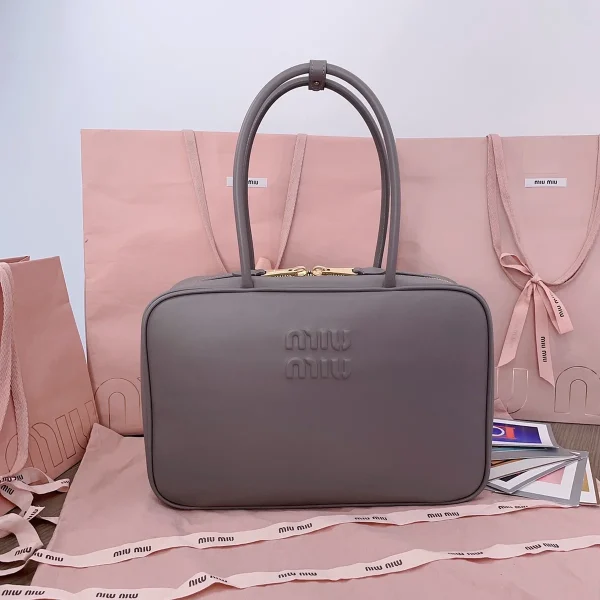 MiuMiu 皮革Beau手袋包包-5BB117：圖片 4