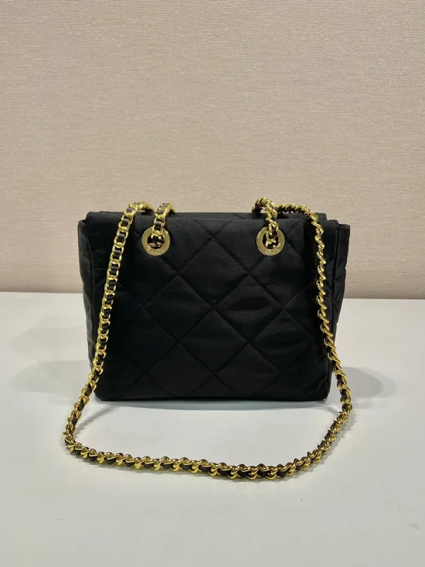 Prada Re-Nylon 1BG468 中號黑色尼龍托特包：圖片 4