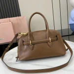 MiuMiu FROMTHERUNWAYAveure納帕皮革手挽手袋包包-5BB169：圖片 7