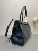 Prada Modern 1BA433 中號黑色皮革托特包：圖片 4