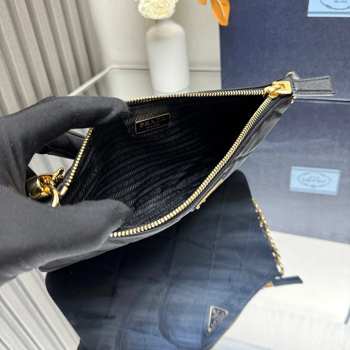 Prada 化妝袋 1NI054 10 Prada 化妝袋 1NI054