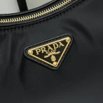 Prada Re-Nylon 1BC232 中號黑色單肩包：圖片 6