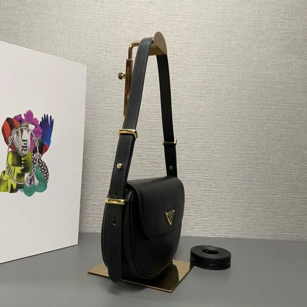 Prada Classic 1BD365 小號黑色皮革單肩包：圖片 4