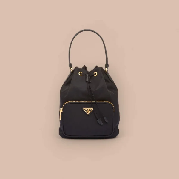 Prada Duet 1BH038 中號黑色再生尼龍水桶包