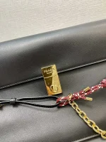 Prada Soft 1BD378 中號黑色皮革單肩包：圖片 7