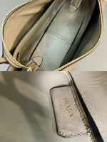 Prada Soft 1BA444 中號白色皮革托特包：圖片 10