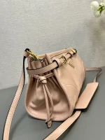 Prada Shine 1BH215 小號黑色皮革肩背包：圖片 9