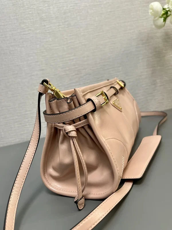 Prada Shine 1BH215 小號黑色皮革肩背包：圖片 9