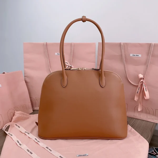 MiuMiu 皮革手袋包包-5BA289：圖片 10