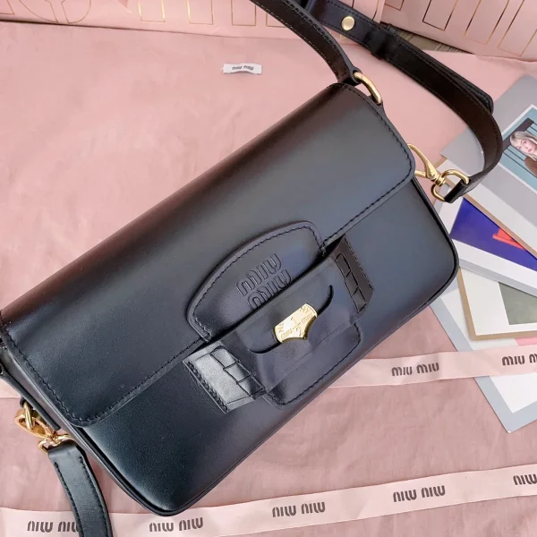 MiuMiu Penny皮革手袋包包-5BD270：圖片 11
