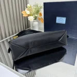 Prada Re-Nylon 1BC232 中號黑色單肩包：圖片 5