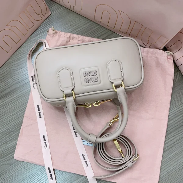 MiuMiu Arcadie皮革手袋包包-5BB142：圖片 10
