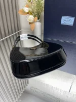 Prada Cleo 1BC499 小號黑色皮革單肩包：圖片 8