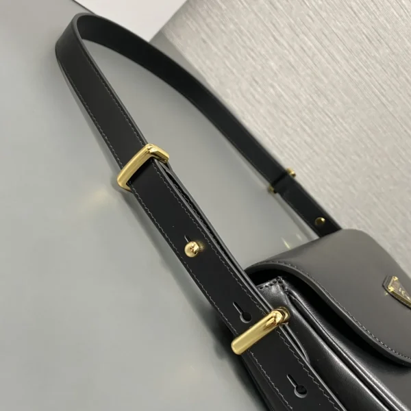 Prada Classic 1BD365 小號黑色皮革單肩包：圖片 7