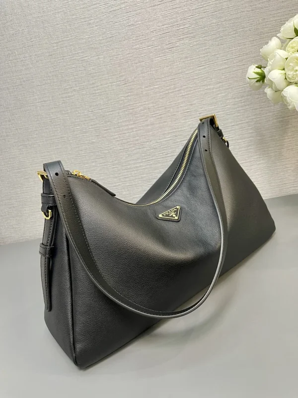 Prada Aimée 1BC228 大號黑色皮革單肩包：圖片 4