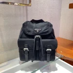 Prada ReNylon 1BZ677 中號黑色尼龍後背包：圖片 2