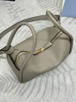 高仿包包Prada Soft 1BA451 小號灰色皮革肩背包：圖片 5