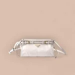 Prada Modern 1BH215 小號黑色皮革肩背包
