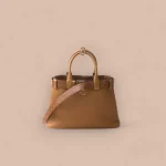 Prada Re-Nylon 1BA434 中號黑色皮革單肩包