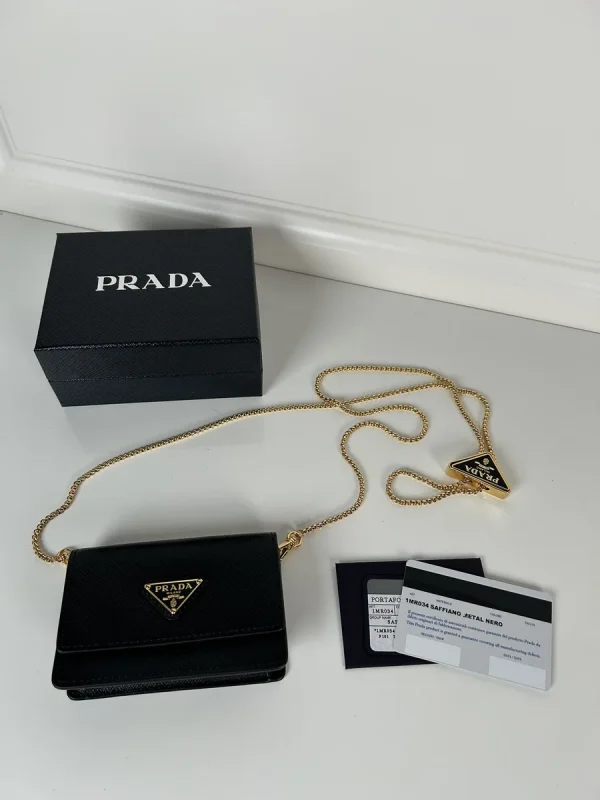Prada Essentials 1MR034 小號黑色皮革卡片套：圖片 2