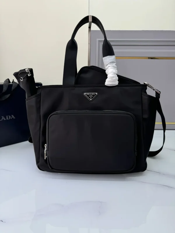 Prada ReN 1BG102 中號黑色尼龍托特包：圖片 2