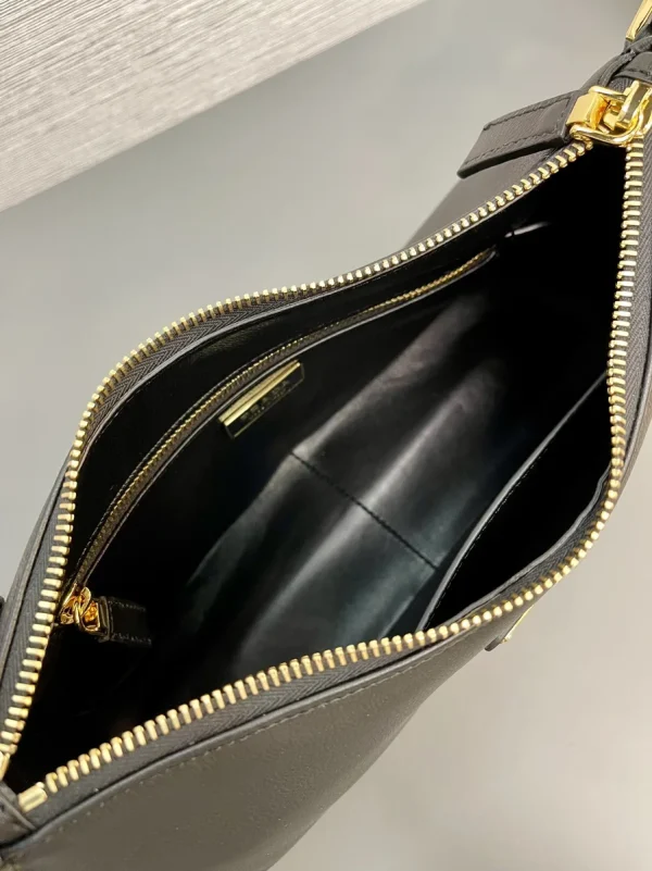 Prada Aimée 1BC229 中號黑色皮革單肩包：圖片 9