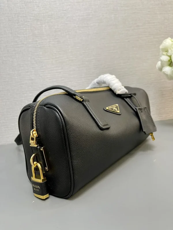 Prada ReNylon 1BB127 中號黑色皮革單肩包：圖片 4