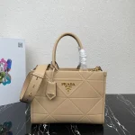 Prada Triangle 1BA379 中號灰色皮革單肩包：圖片 2