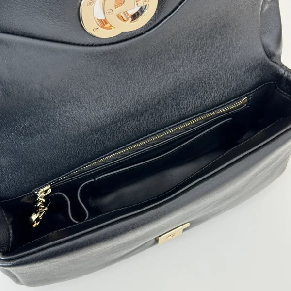 GUCCI GG Milano迷你黑色蓬鬆皮革斜揹包-806017：圖片 10